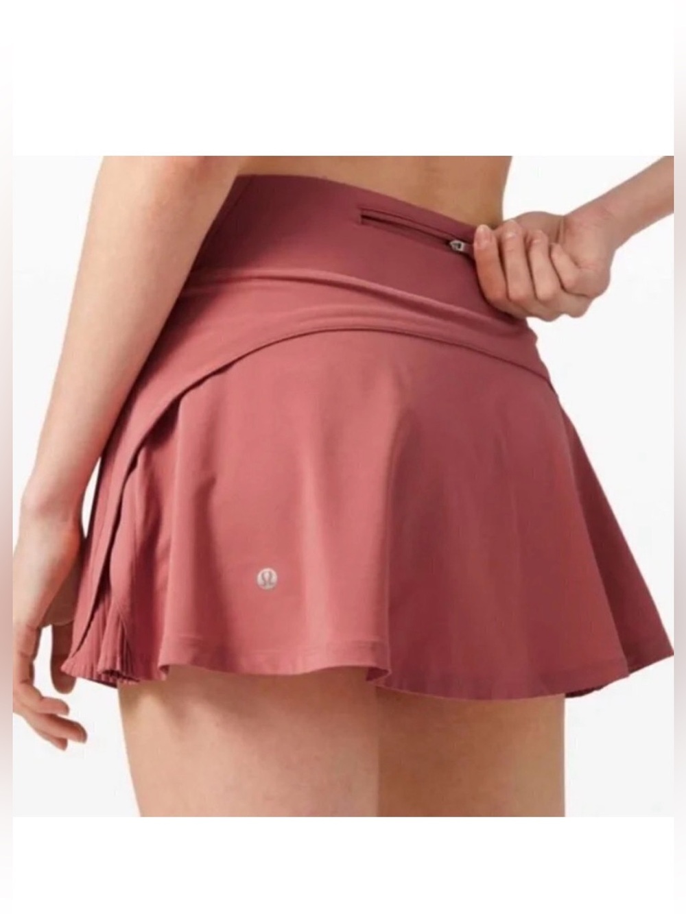 lululemon Play Off the Pleats Dusty Rose Circle Skirt with Zip Pocket size 4